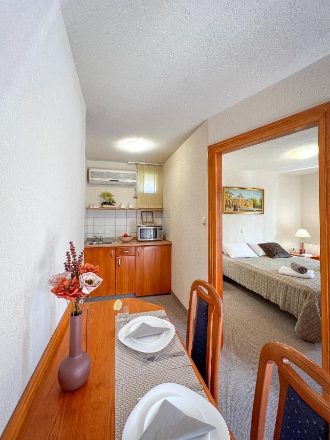 Heviz Apartman Hévíz Buitenkant foto