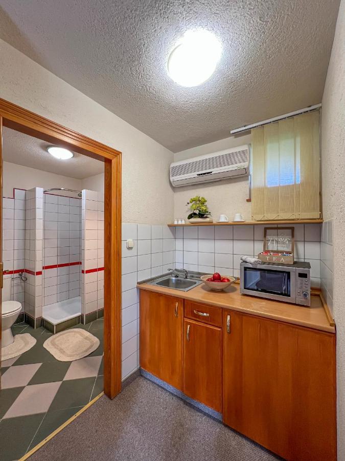 Heviz Apartman Hévíz Buitenkant foto