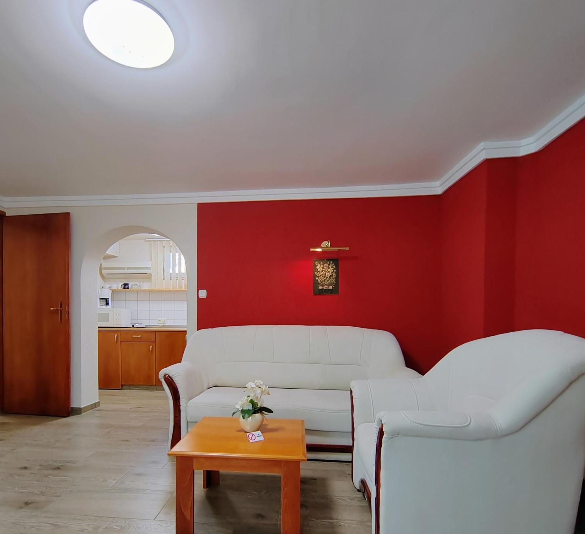 Heviz Apartman Hévíz Buitenkant foto
