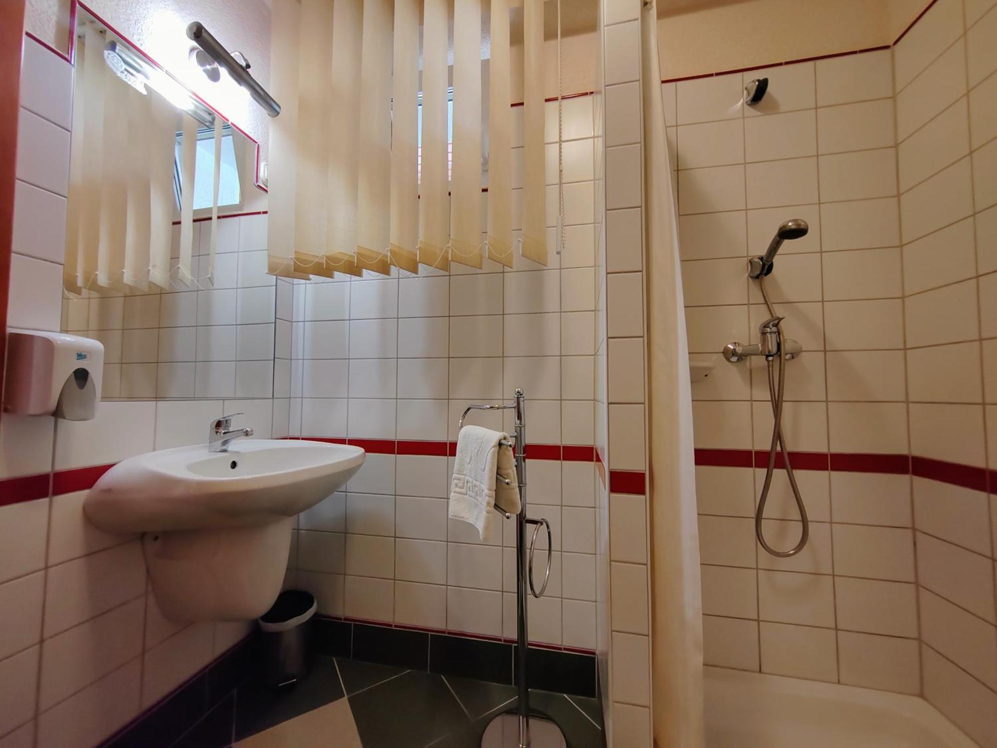Heviz Apartman Hévíz Buitenkant foto