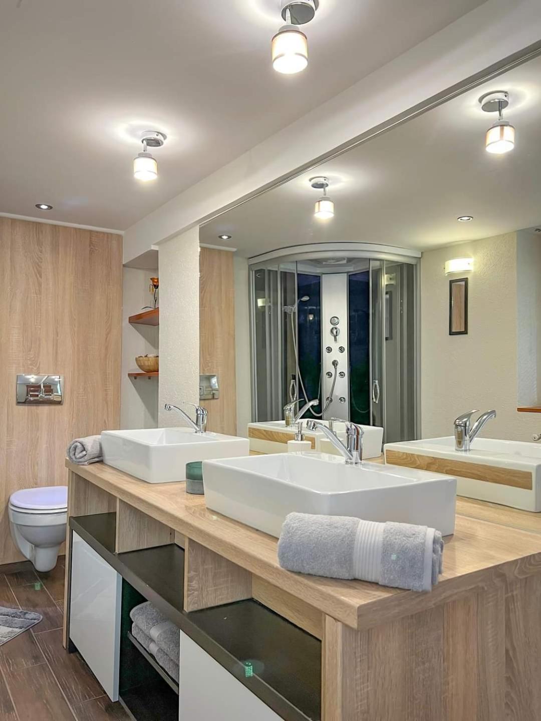 Heviz Apartman Hévíz Buitenkant foto